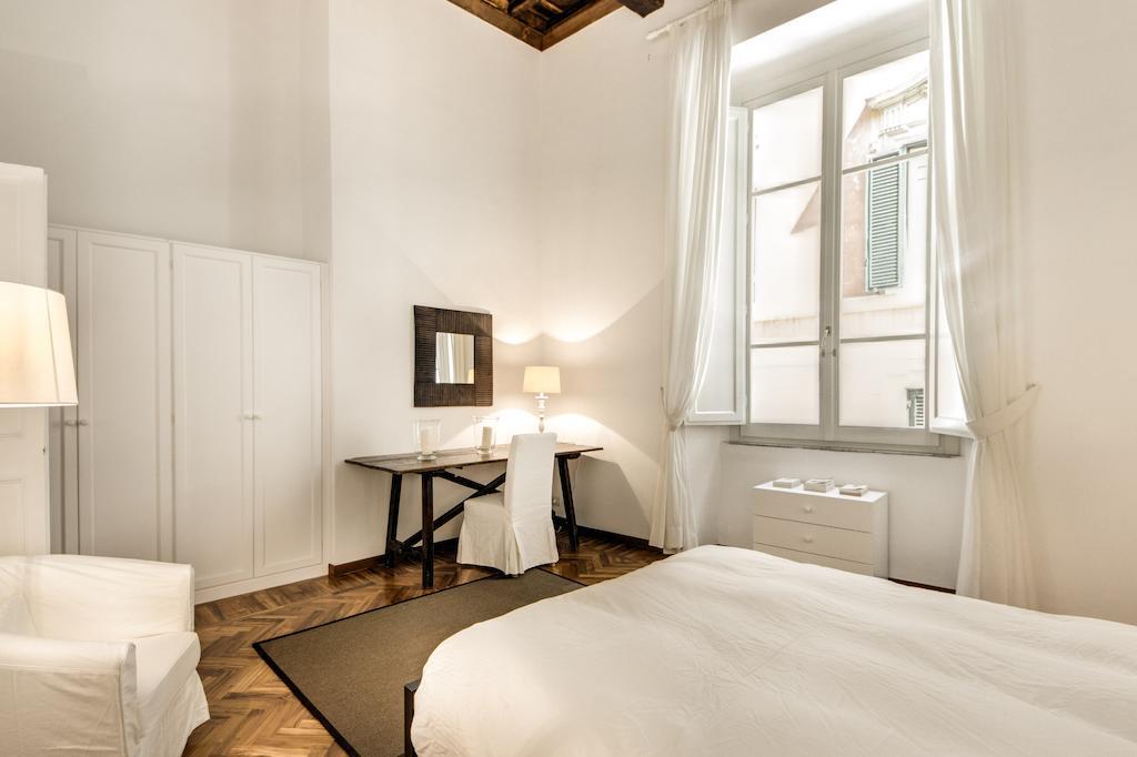 Rr Apartments Piazza Navona Řím Pokoj fotografie